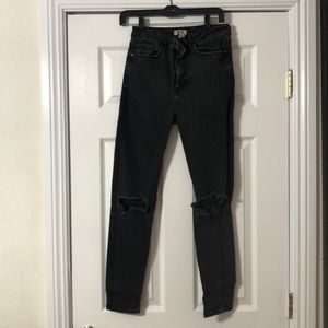 3/25🥳 Forever 21 Dark Wash High Rise Skinny Jeans